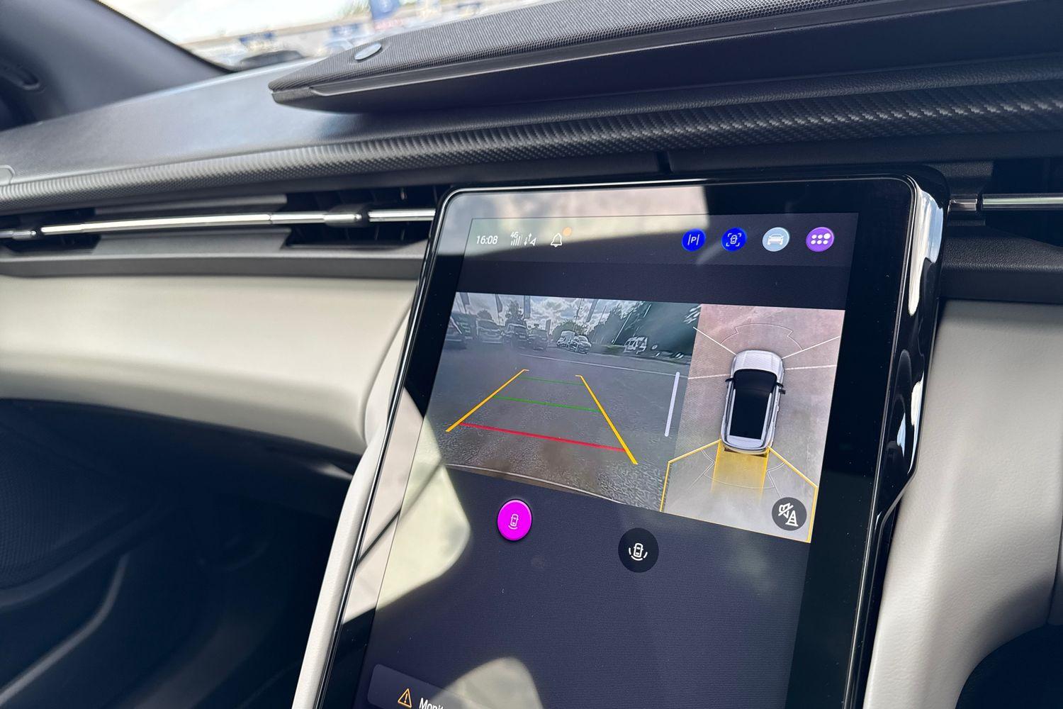 Ford EXPLORER Photo 27