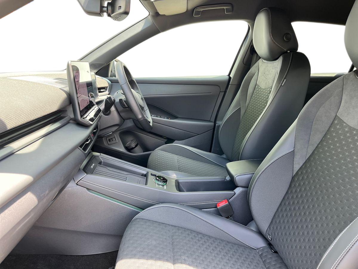 Volkswagen T-Roc Photo autoimg-d4629e1def850f3449df8063a384e57d537448ea.jpg