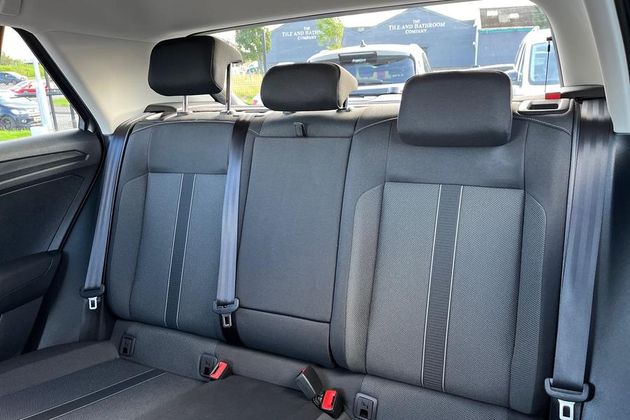 Volkswagen T-Roc Photo autoimg-d463d5ab87c57e46b212d0028090ebcf0a138837.jpg