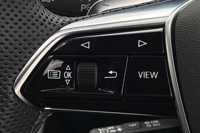 AUDI A6 Photo 17