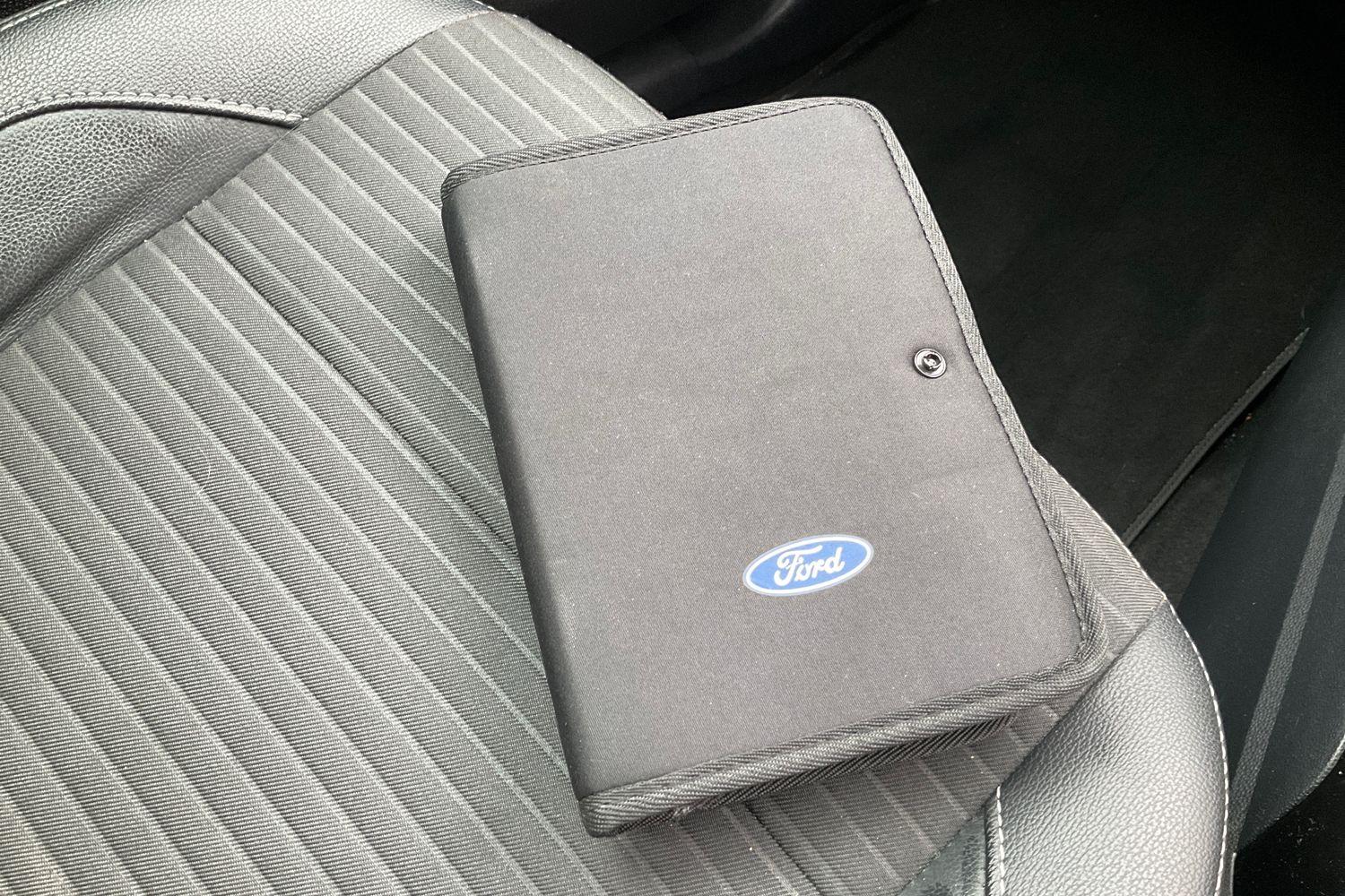 Ford ECOSPORT Photo 21