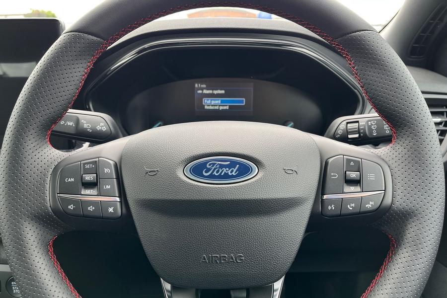 Ford FOCUS Photo autoimg-d46ce59c32e6258a18684c6e00986f1074907735.jpg