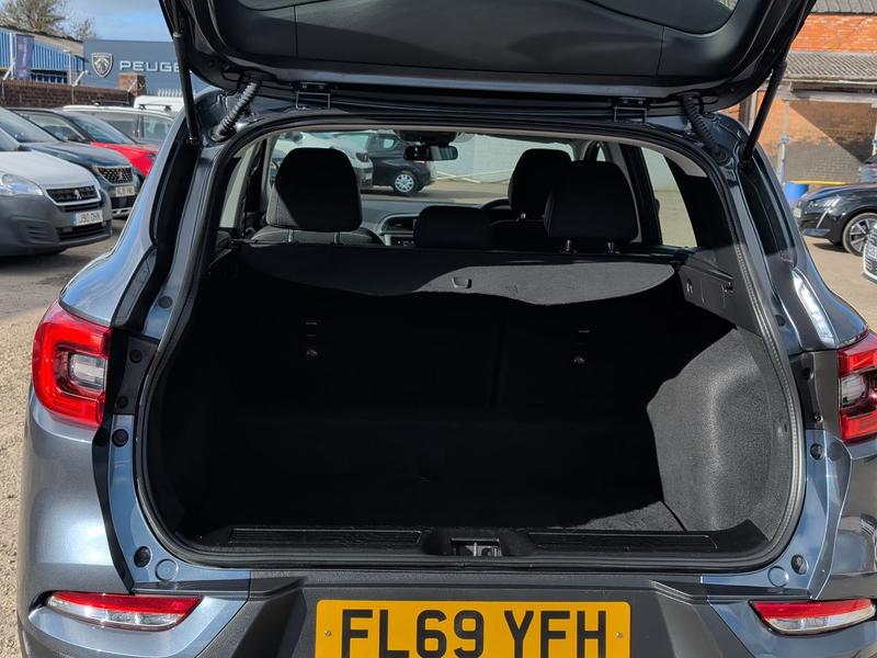 Used Renault Kadjar FL69YFH 18