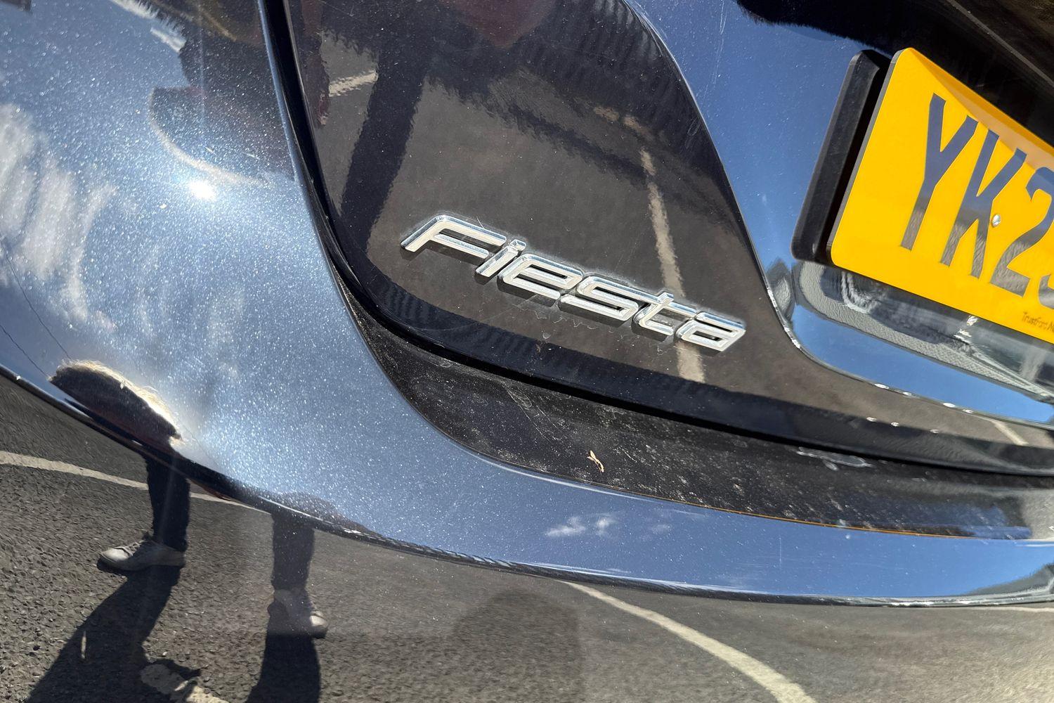 Ford Fiesta Photo 39