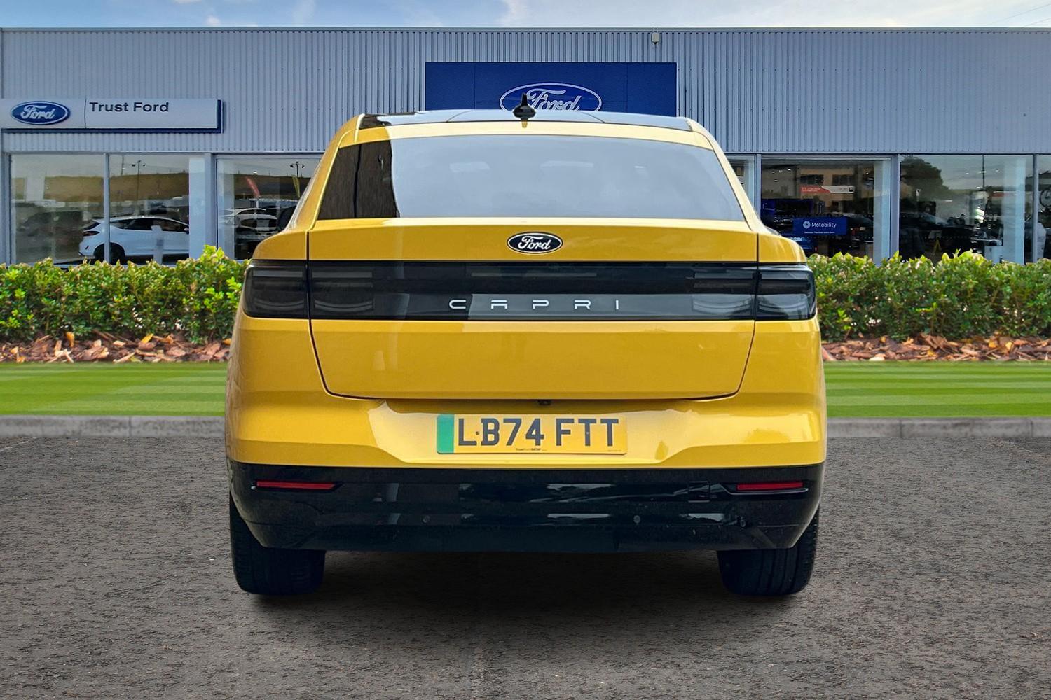 Ford CAPRI Photo 6