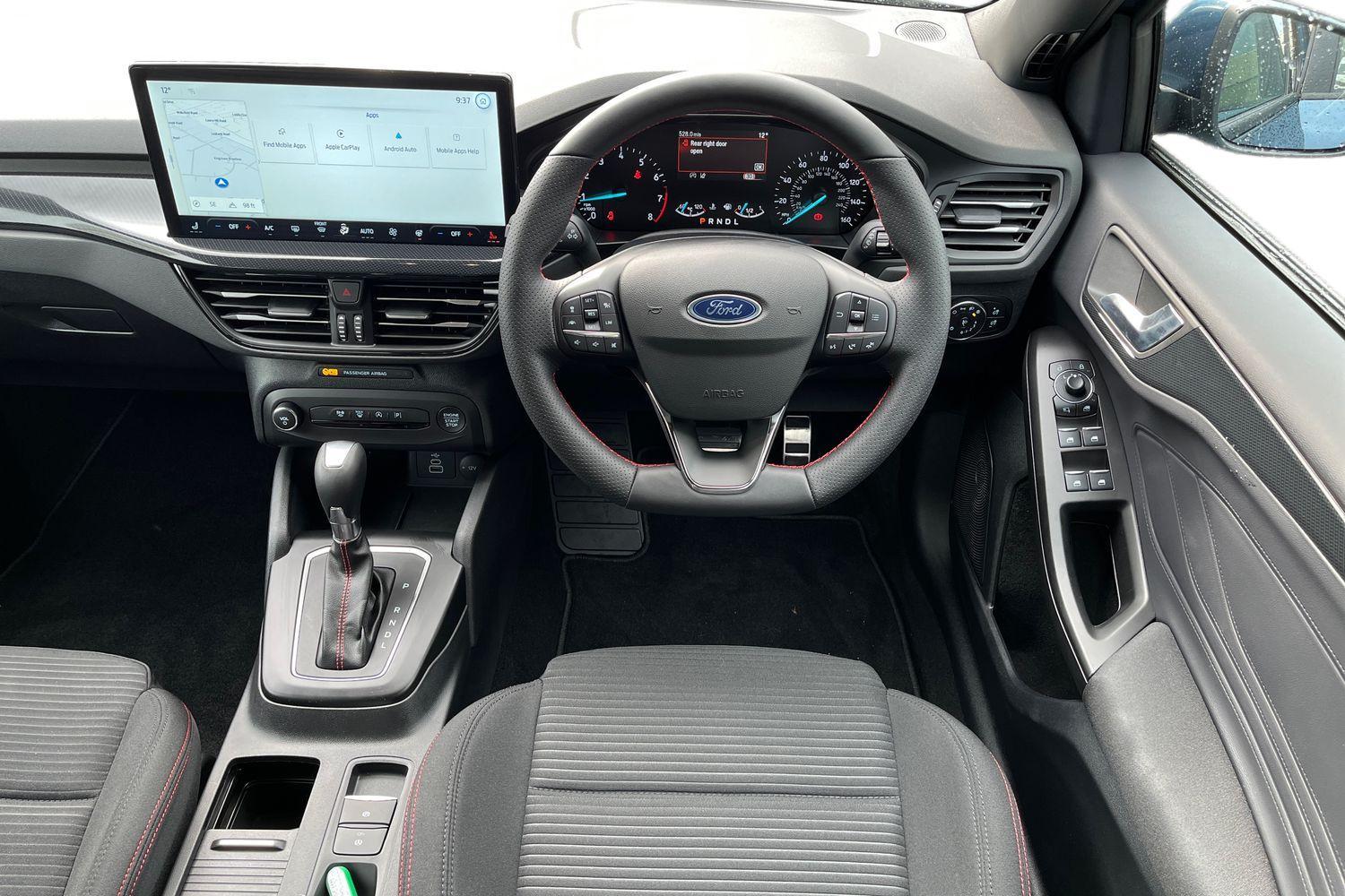 Ford FOCUS Photo 10