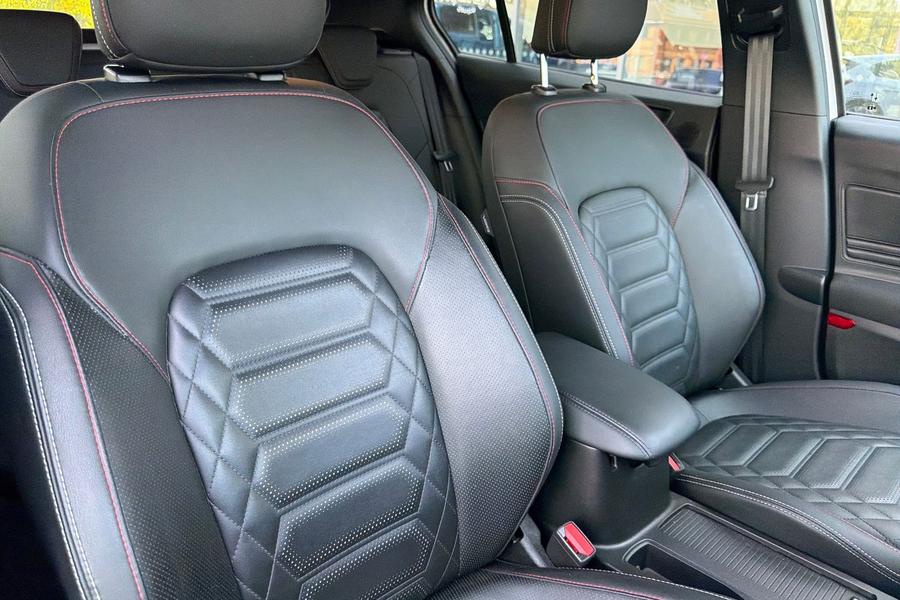 Ford FOCUS Photo autoimg-d47c0c93a6a168f15529b85b324b7d17c68eb032.jpg