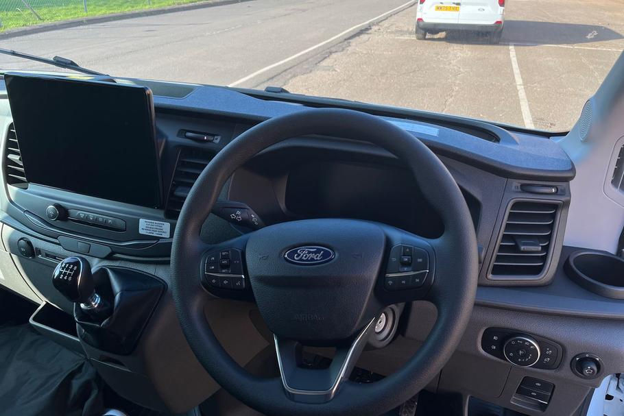 Used FORD TRANSIT BG75MKZ 29