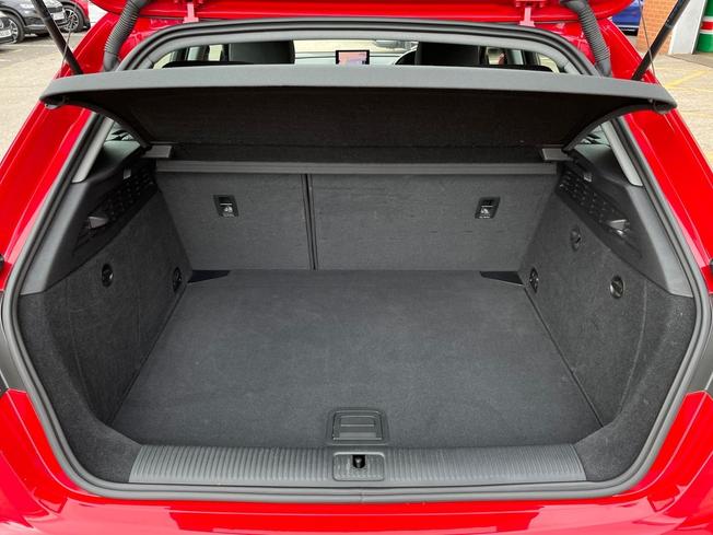 AUDI A3 Photo 12
