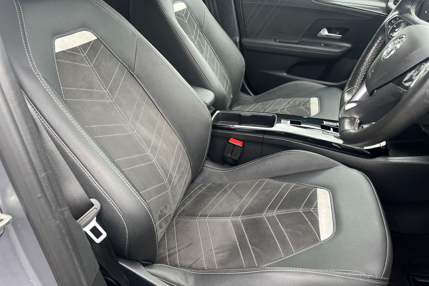 Vauxhall MOKKA Photo 16
