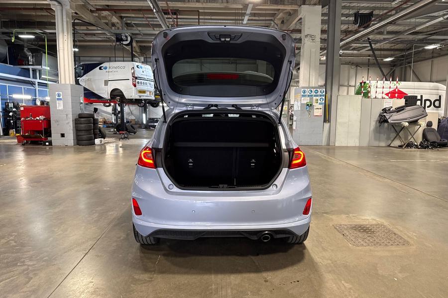 Ford FIESTA Photo autoimg-d48f5ec5a7397bdb9b528fb2721f348cc8e06d9b.jpg