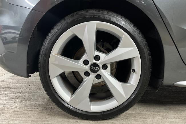 Audi A3 Photo 5