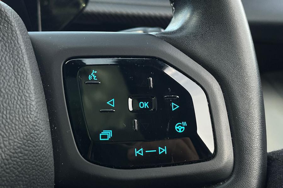 Ford Explorer Photo autoimg-d4924b65e4643d20d0fb221bcd150ce960ee5841.jpg