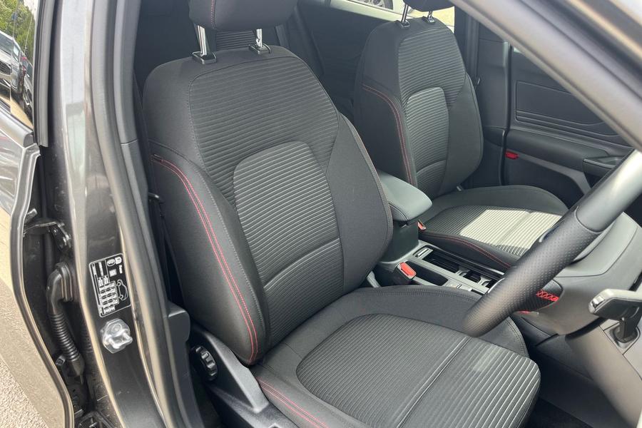 Ford FOCUS Photo autoimg-d499b6087918e8fdd3a6bbd06d3a15f58e1496ef.jpg