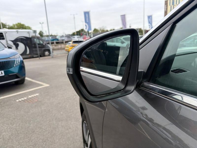Used Peugeot 5008 KV23ZHB 25