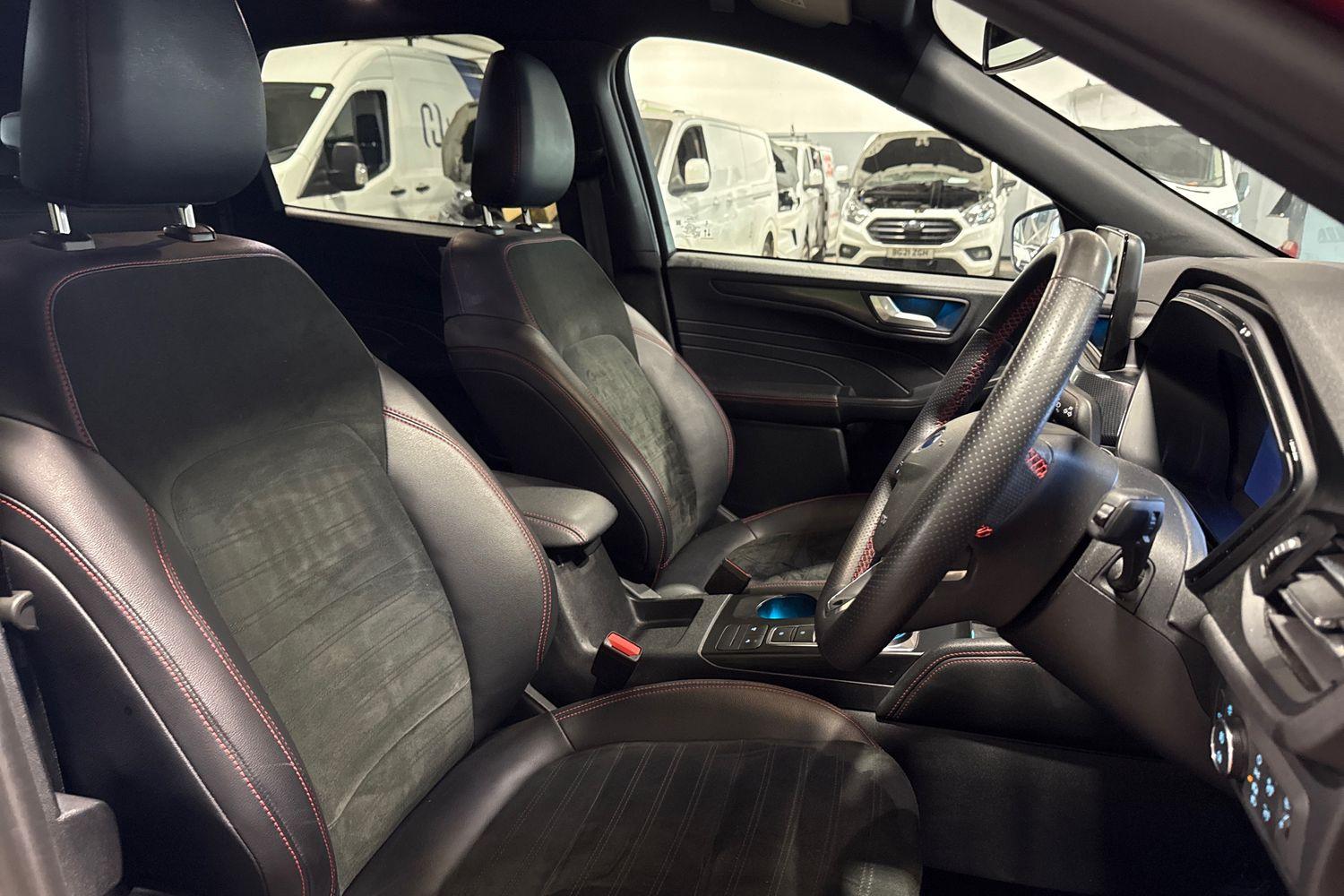 Ford Kuga Photo 16