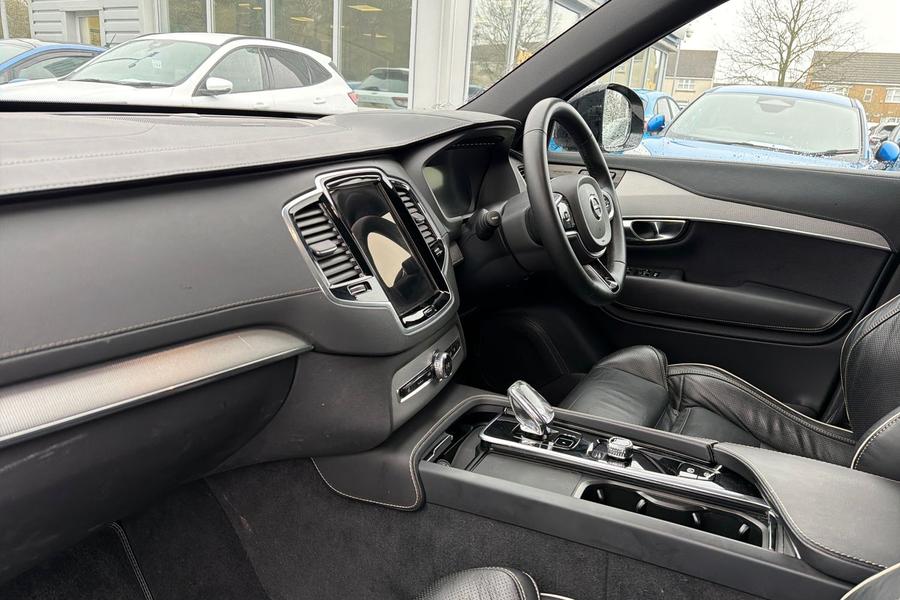 Volvo XC90 Photo autoimg-d49a57fc78d17340519859cdd8caa34fa4d7345b.jpg