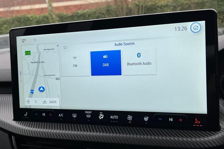 Ford Kuga Photo autoimg-d4a03fa7a91121049b208fdb88be7bb286cb8a8e.jpg