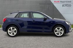 Audi Q2 Photo 4