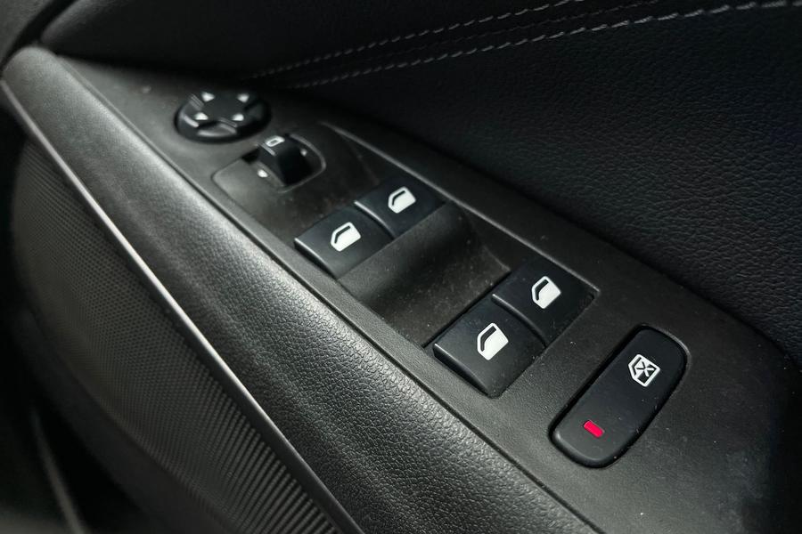 Vauxhall CROSSLAND Photo autoimg-d4a0c78cde72cff44832a559459cf3adf2c5cb7c.jpg