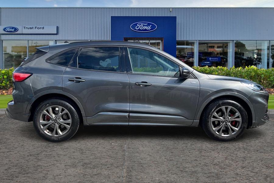 Ford Kuga Photo autoimg-d4a229acc2b1375fe0826c1f2b0318c8262283bf.jpg