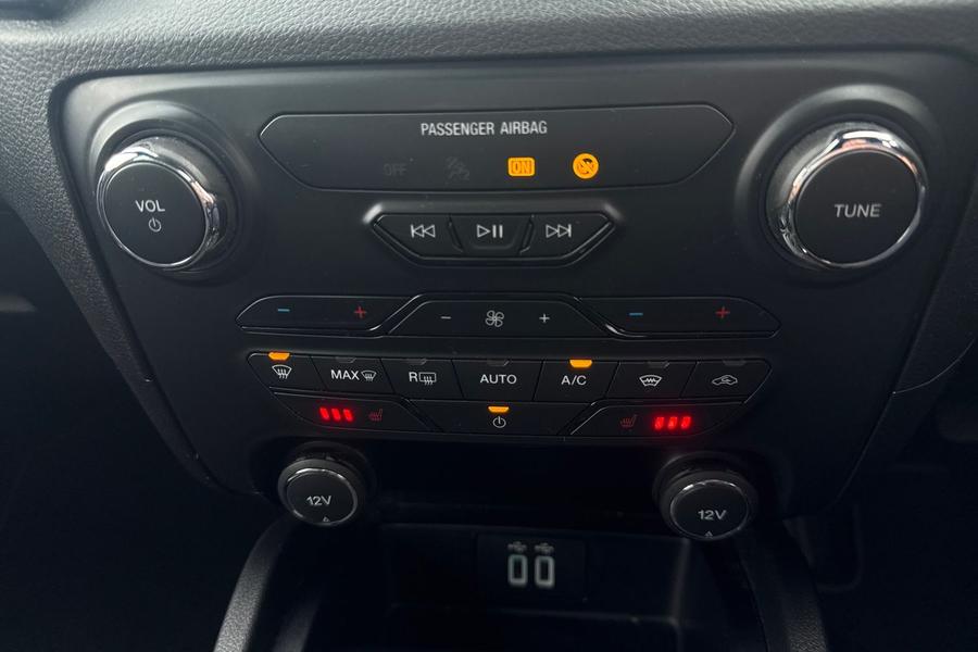 Ford Ranger Photo autoimg-d4a58768210aed00fd91353fdb7e3a7b6db56b1a.jpg