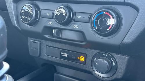Isuzu D-MAX Photo autoimg-d4a80c4f9c40223d625fcc7035b536db9a521950.jpg