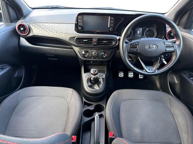 HYUNDAI i10 Photo 10