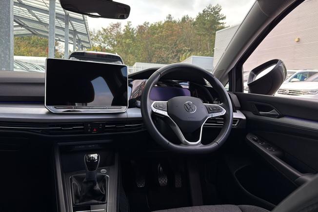 VOLKSWAGEN Golf Photo 39