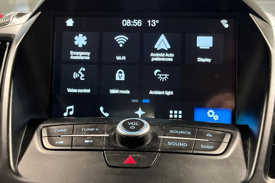 Ford KUGA Photo autoimg-d4b06e4678e258edc7efe74aaf07af0ae12e4851.jpg