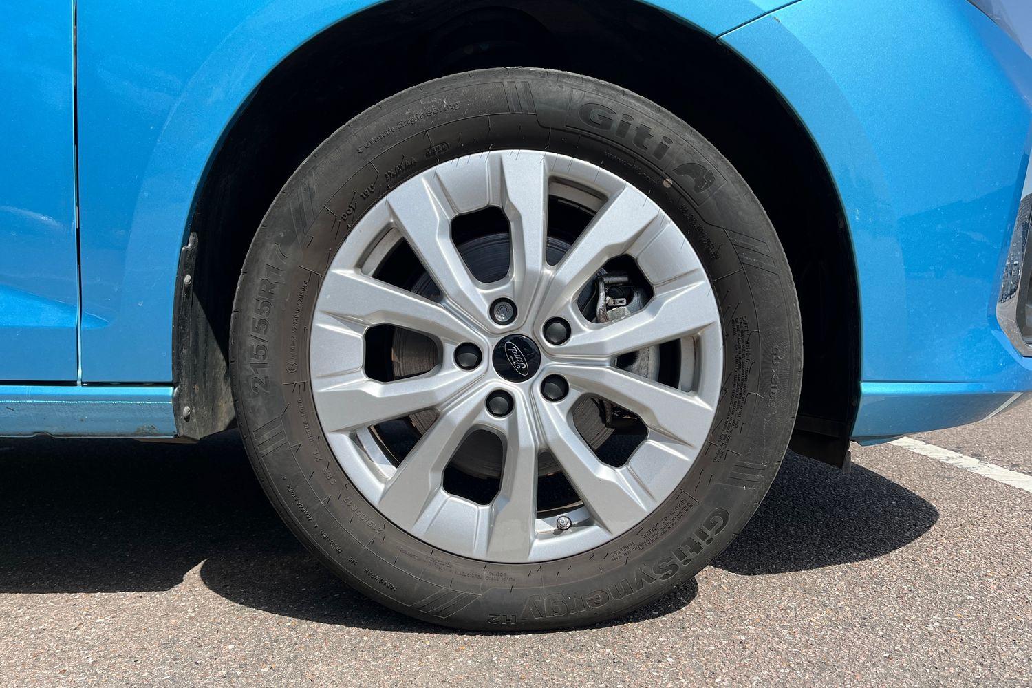 Ford TRANSIT CONNECT Photo 22