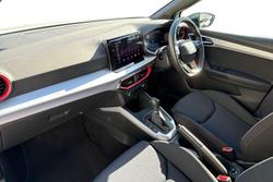 SEAT Arona Photo 2