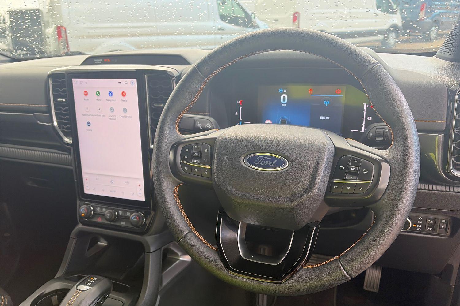 Ford RANGER Photo 40