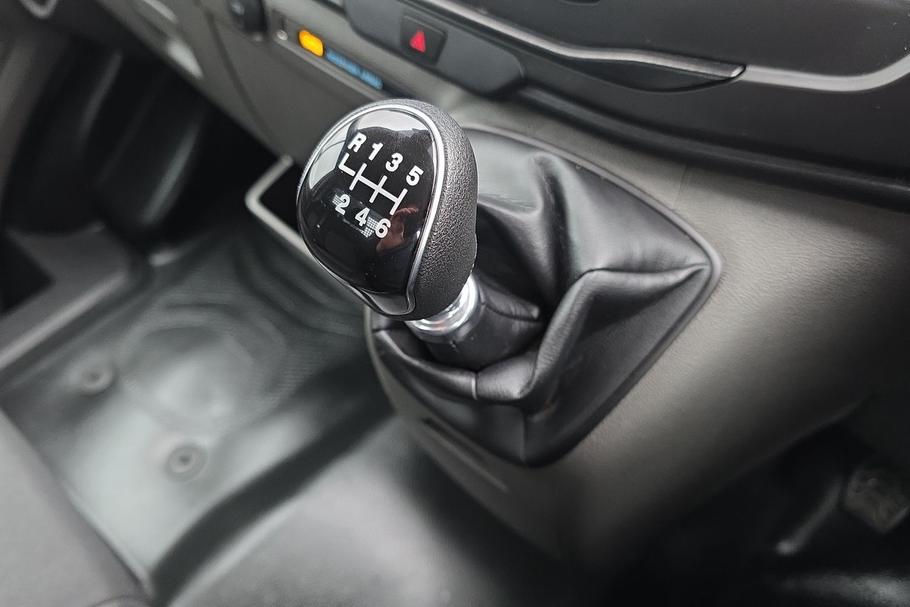 Used Ford TRANSIT 10