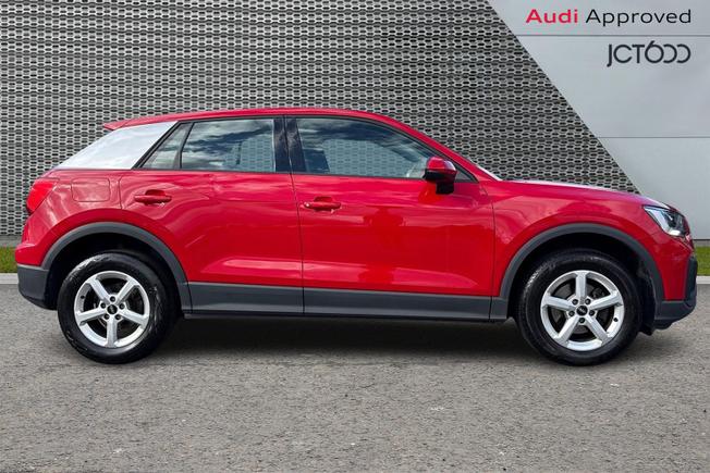 Audi Q2 Photo 4