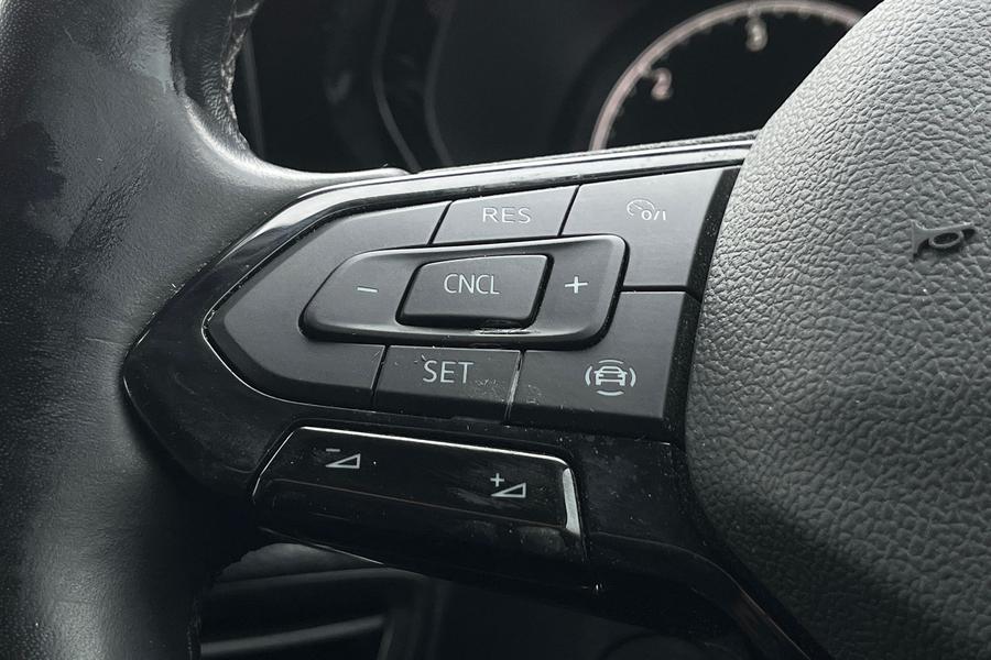 Ford Tourneo Connect Photo autoimg-d4cf4f2507c67bb72997a202fad30f711ec385aa.jpg