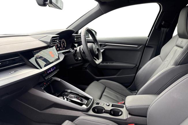 AUDI A3 Photo 2