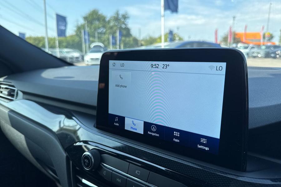Ford KUGA Photo autoimg-d4d69cb64d57595bef9ec49177cc7195ec5a37cb.jpg