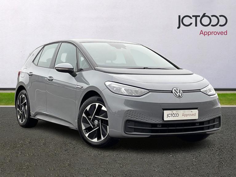 Used 2021 VOLKSWAGEN ID.3 Pro Performance 58kWh Life Hatchback 5dr Electric Auto (204 ps) Grey at JCT600