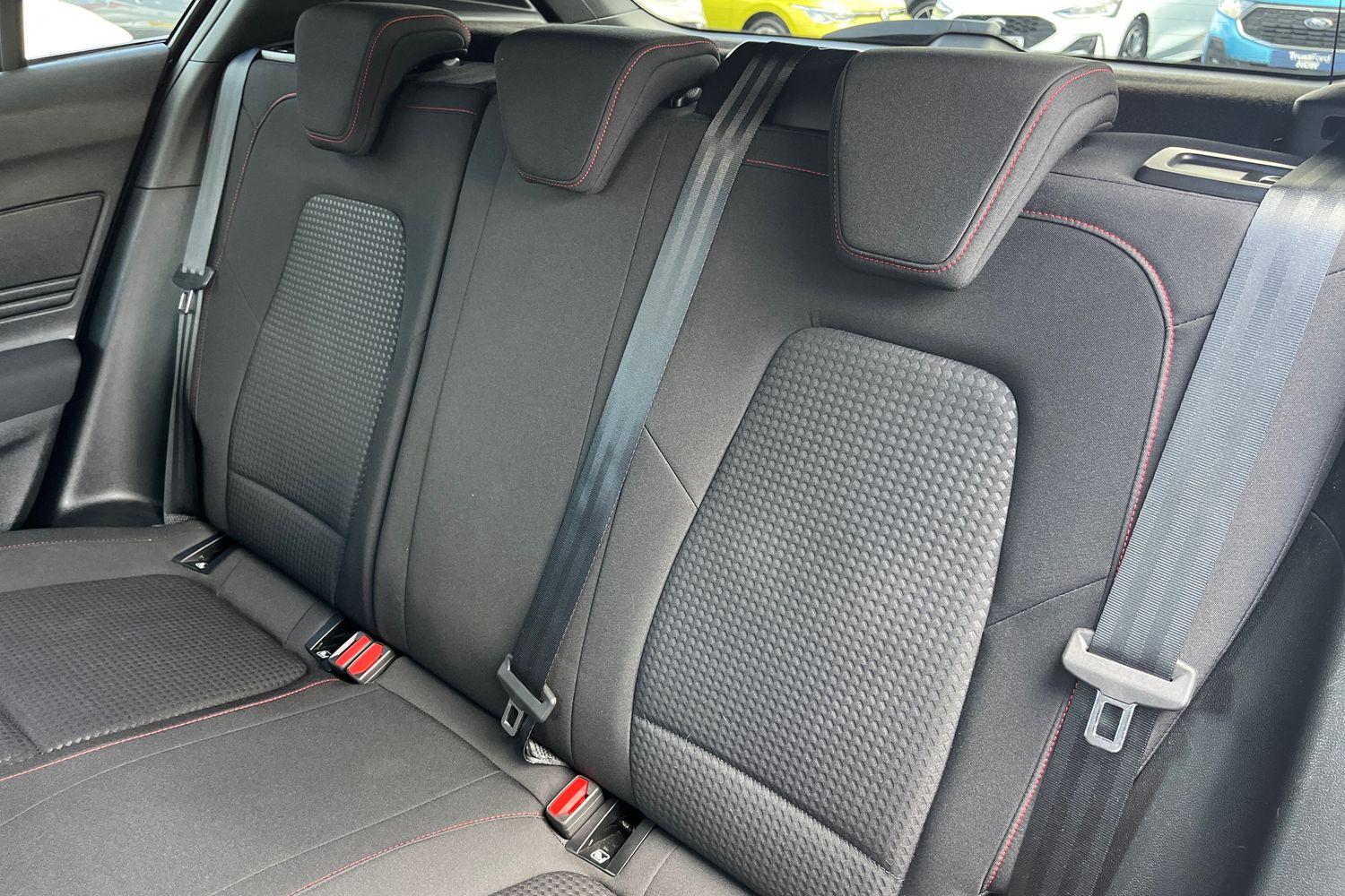 Ford FOCUS Photo 19