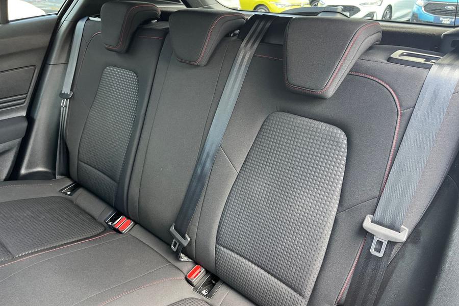 Ford FOCUS Photo autoimg-d4e12106aeb82373096d2ebca6f54e920b8a3742.jpg