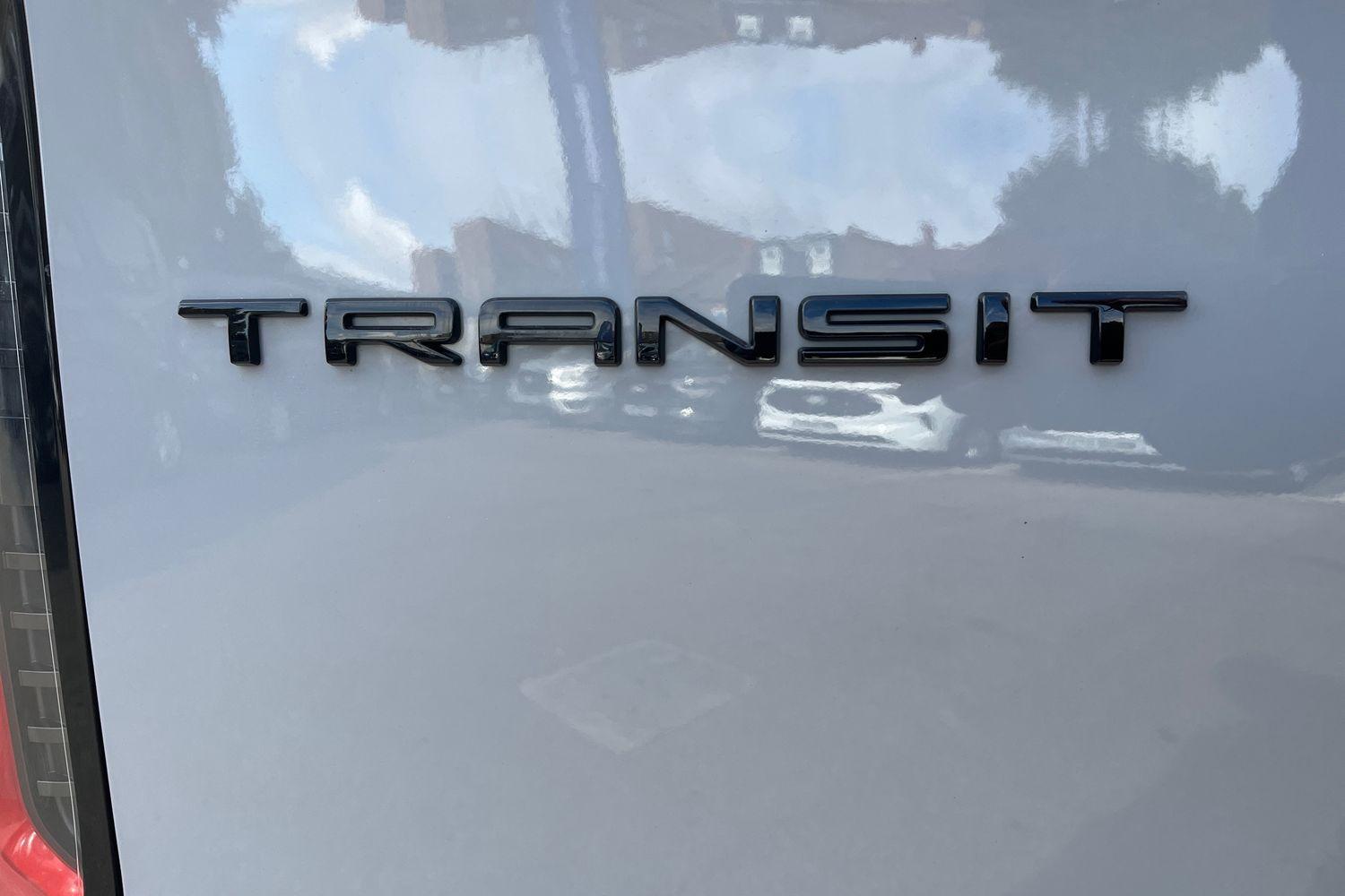Ford TRANSIT CUSTOM Photo 19