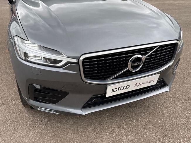 VOLVO XC60 Photo 31
