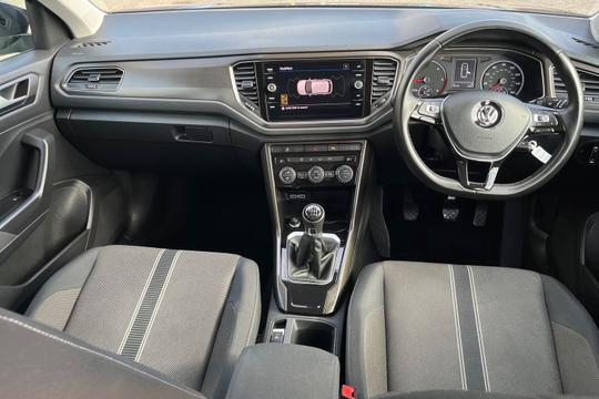 Volkswagen T-roc Photo autoimg-d4f18bfc810852b2fe246e2373913bc5f651175f.jpg