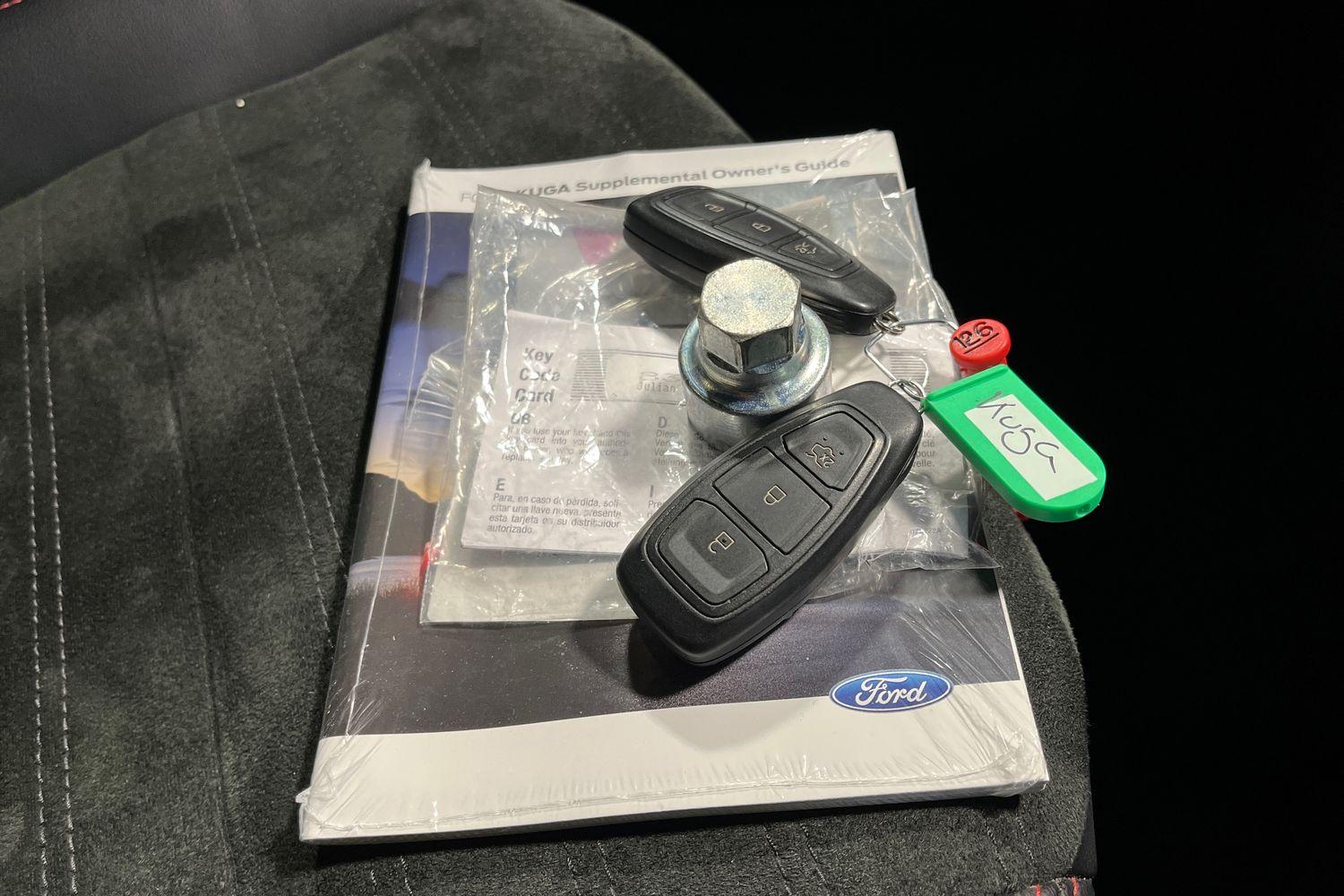 Ford KUGA Photo 21