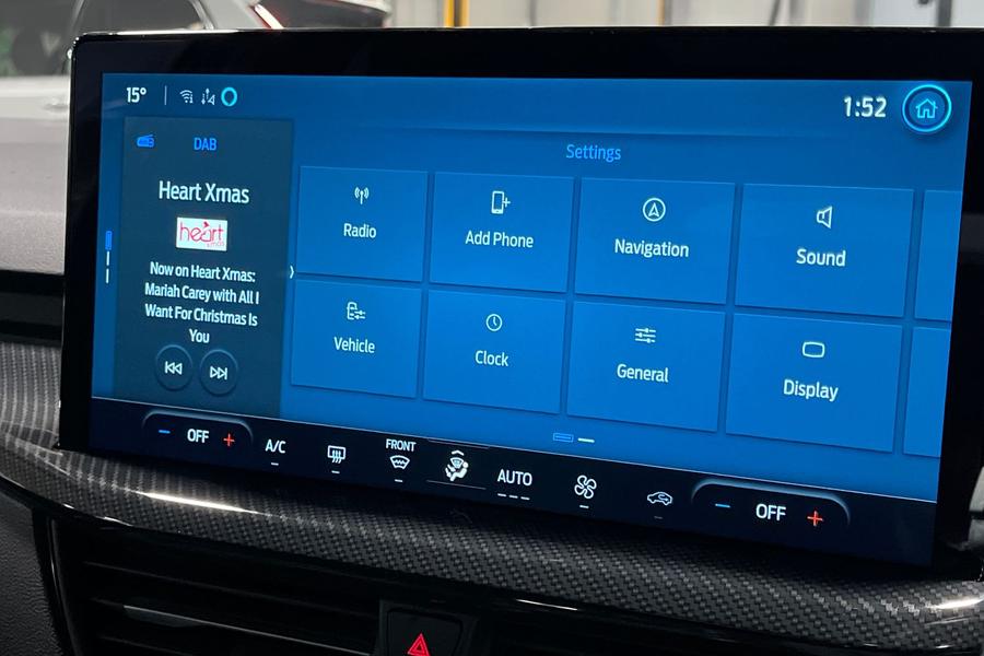 Ford FOCUS Photo autoimg-d4fbbcabf3cb258b215b00095267addeb1175c0c.jpg