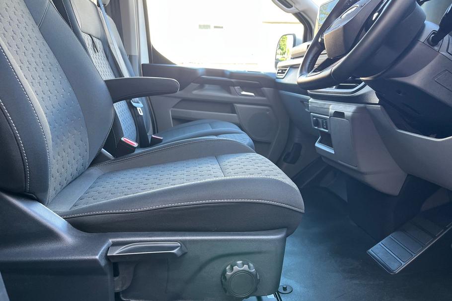 Used Ford TRANSIT CUSTOM FH25ZFT 32