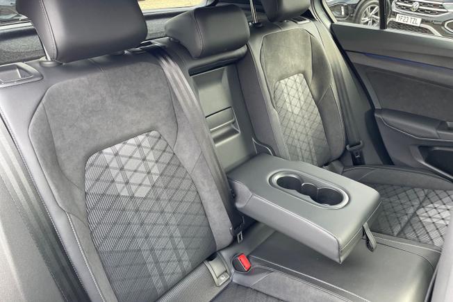 VOLKSWAGEN Golf Photo 42