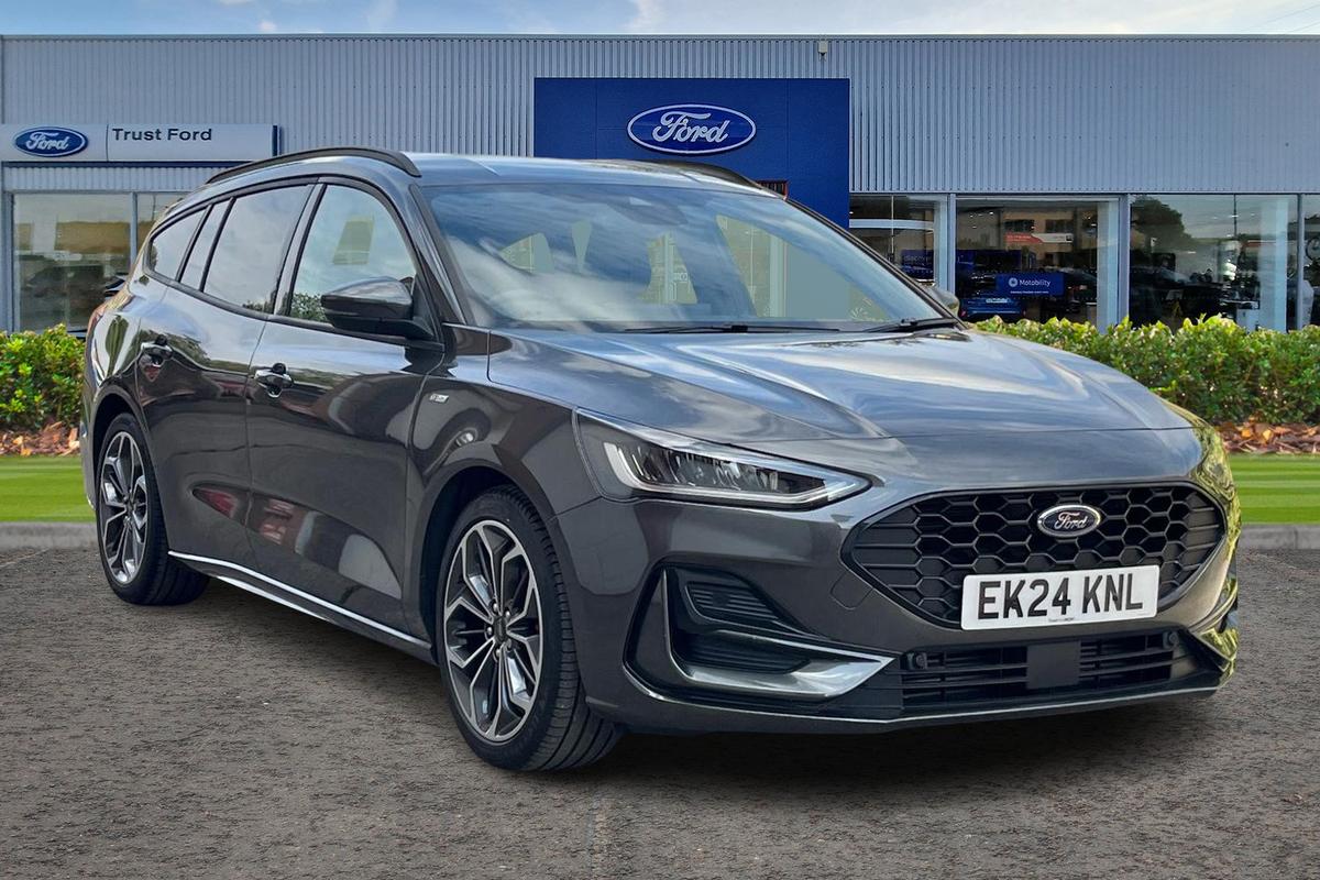 Ford Focus listing photo