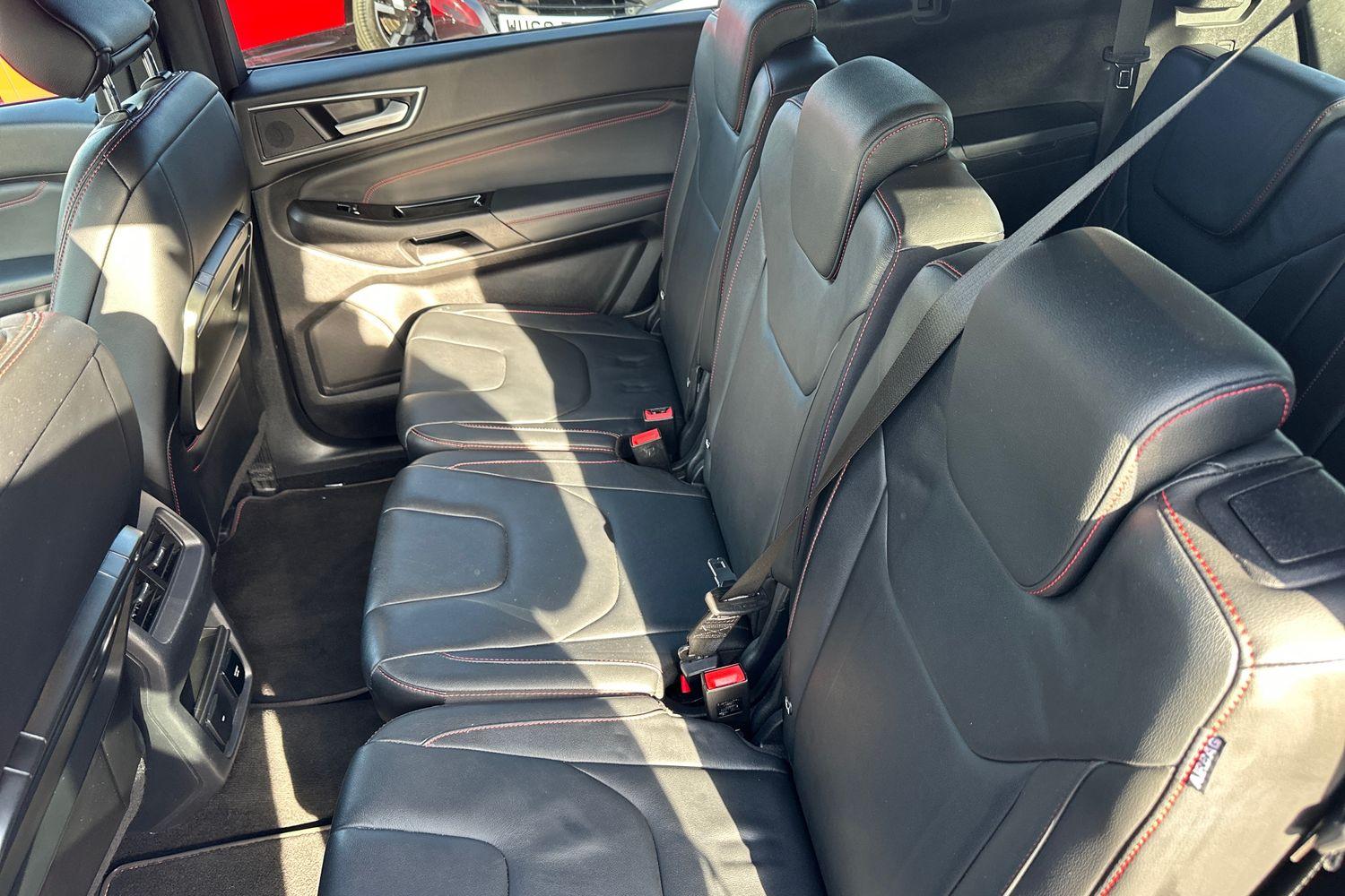 Ford S-MAX Photo 19